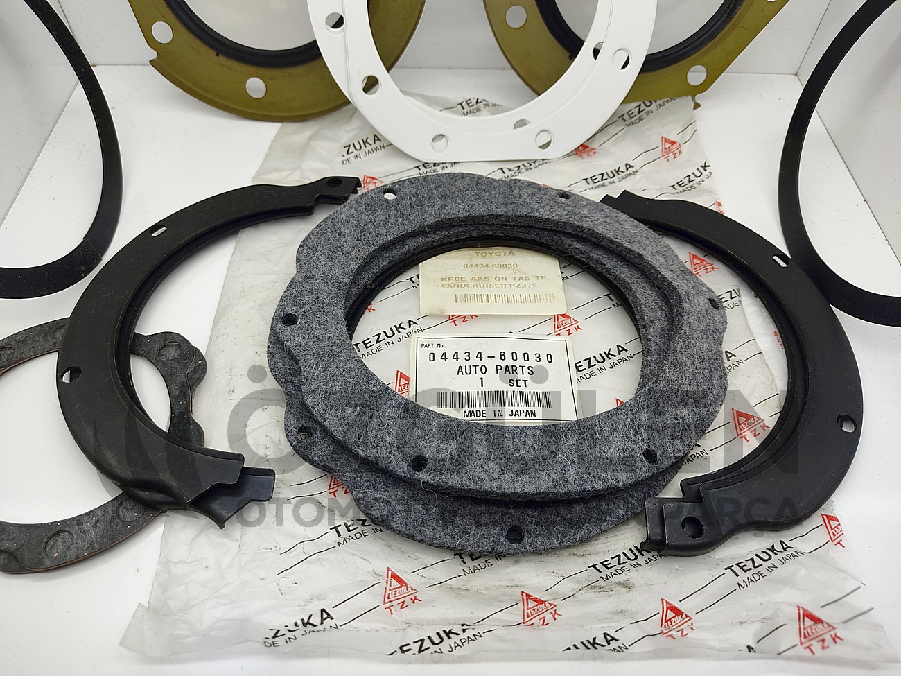 KE�E AKS �N TAS TK. L.CRUISER PZJ75 �r�n Foto�raf� - 2