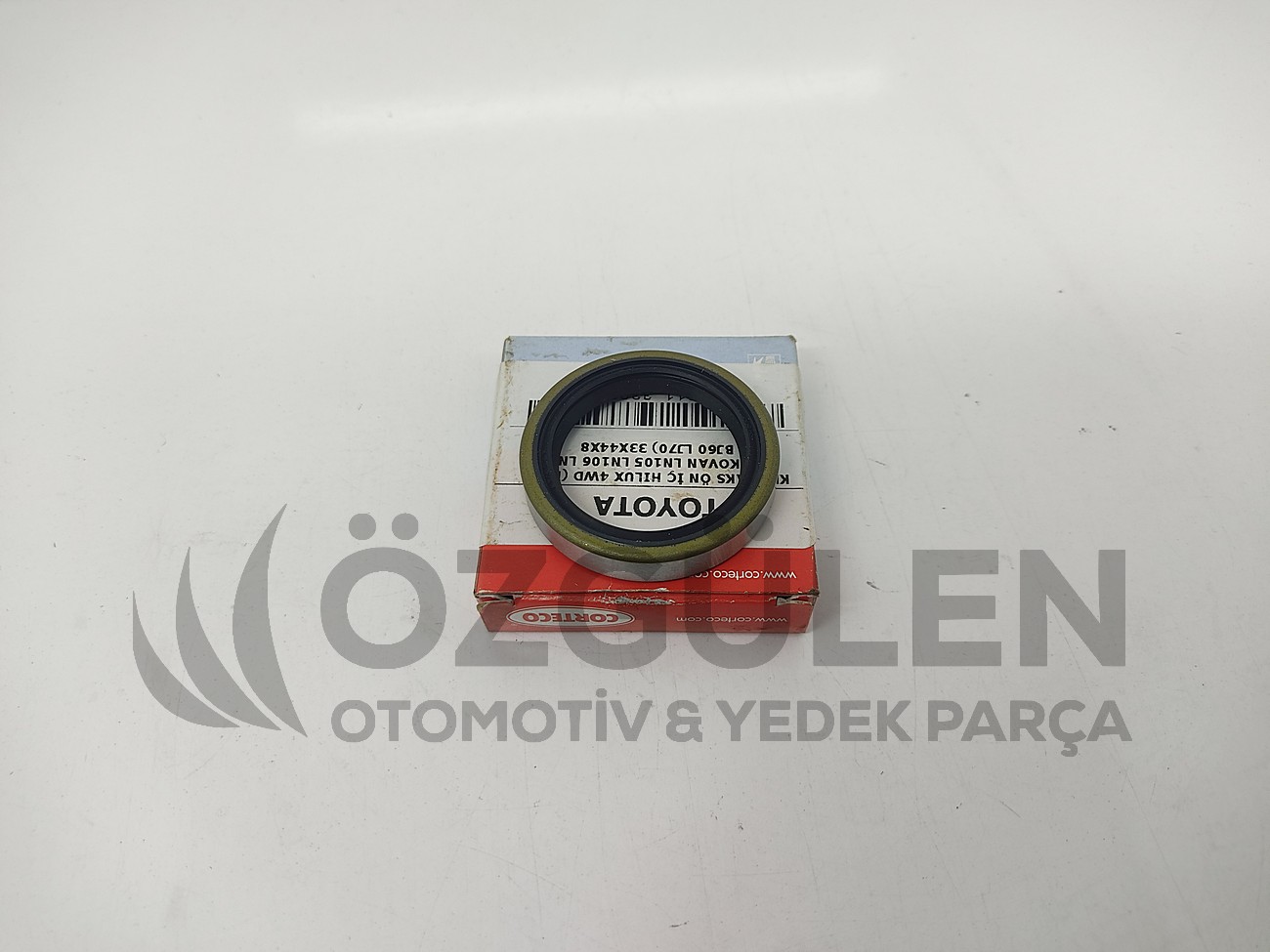 KE�E AKS �N �� HILUX 4WD (KE�E AKS KOVAN LN105 LN106 LN65 BJ60 LJ70) 33X44X8 (T1143) �r�n Foto�raf� - 4