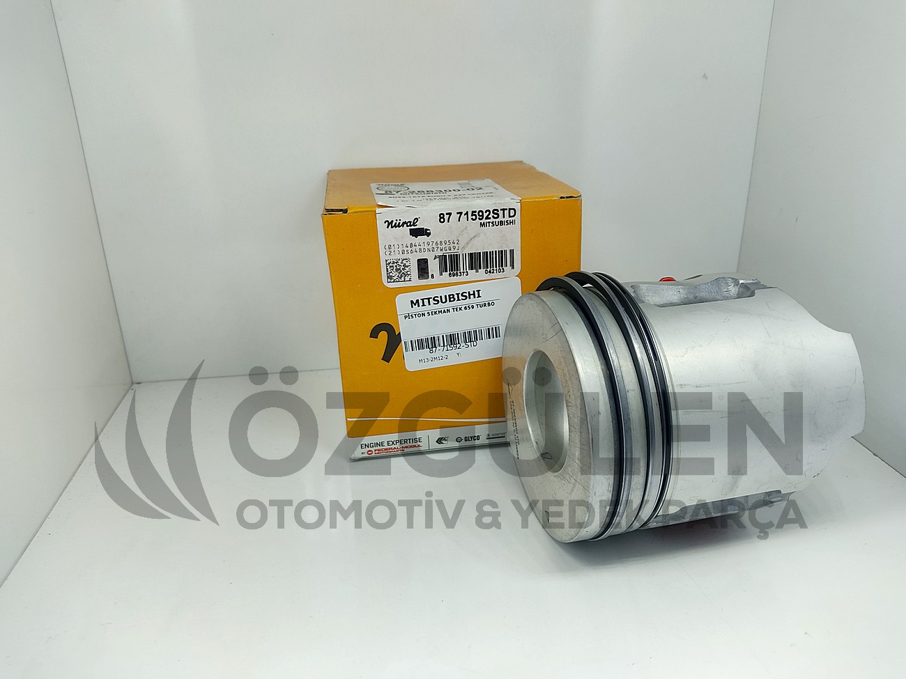 Mitsubishi Piston Sekman (TEK) 659 Turbo �r�n Foto�raf� - 2