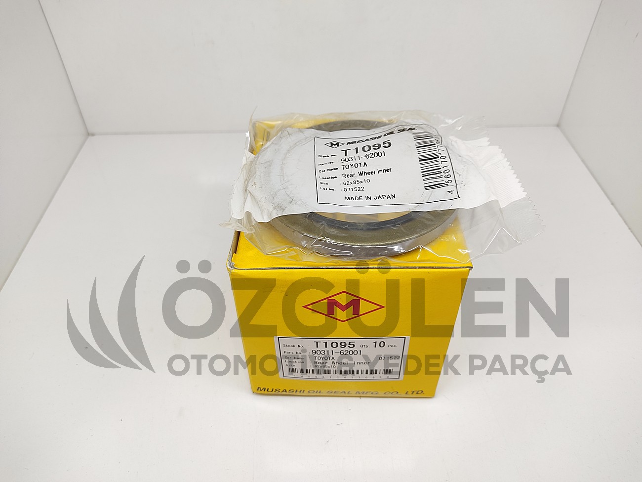 KE�E AKS �N DI� HILUX 4WD PORYA �r�n Foto�raf� - 4