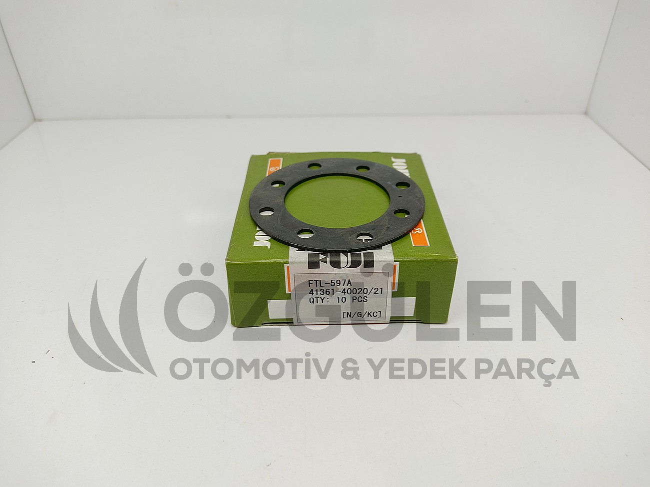 PUL AKS D��L� �N-ARKA HILUX �r�n Foto�raf�