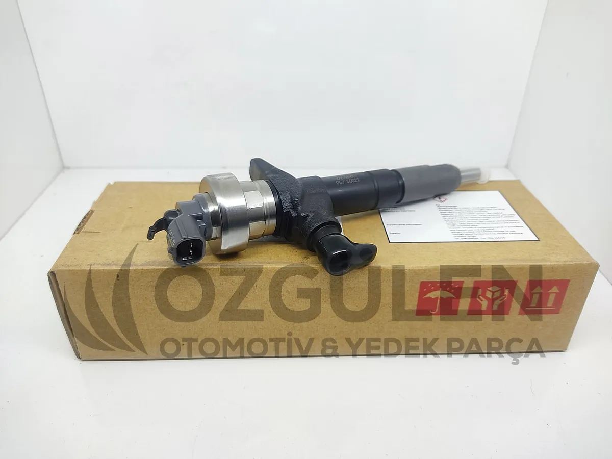 ENJEKT�R KOMPLE DMAX EURO 5 �r�n Foto�raf� - 2