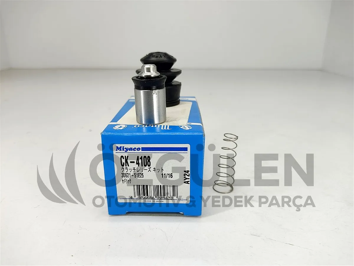 TAM�R TAKIMI DEBR�YAJ ALT D21 4WD ALTIMA �r�n Foto�raf� - 2