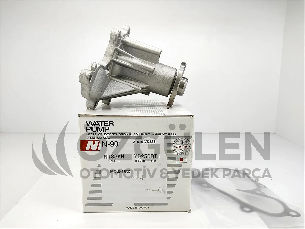 Nissan Navara D22 Pick-up NP300 Devirdaim Su Pompas� YD25DDTi �r�n Foto�raf� - 2