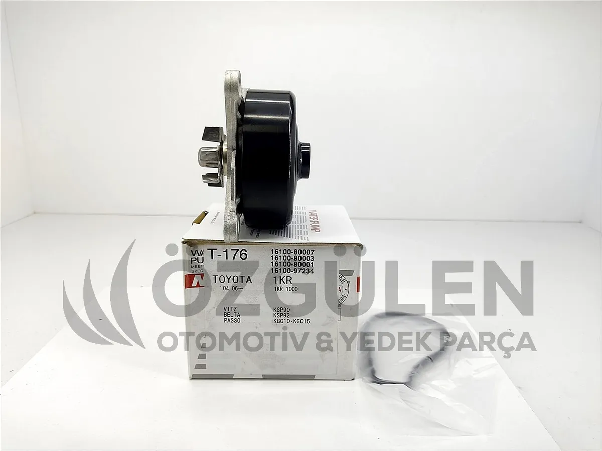 Toyota Land Cruiser Prado 120 150 Coaster Devirdaim Su Pompas� 16100-80007 3.0 D-4D 1KZTE 1KDFTV �r�n Foto�raf� - 2