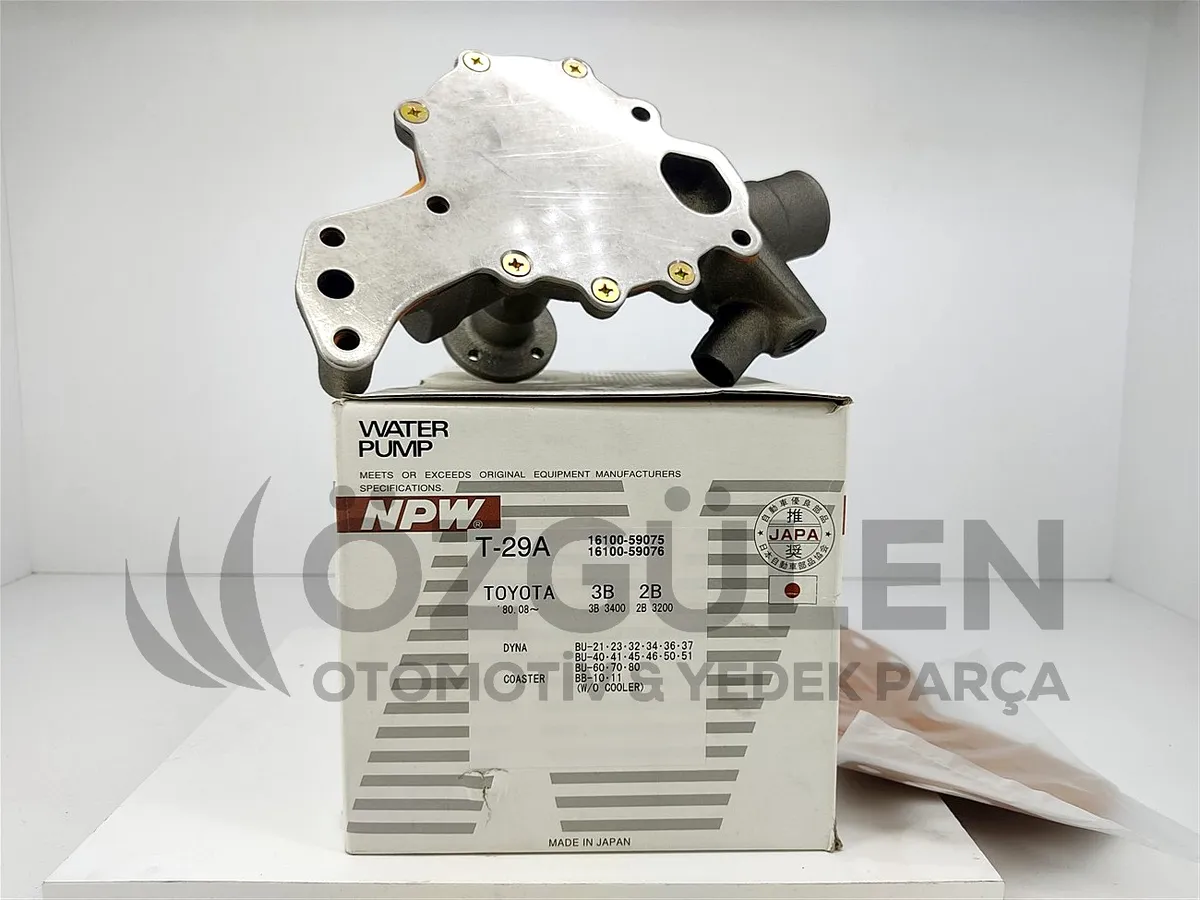 Toyota Hilux Hiace Land Cruiser Devirdaim Su Pompas� 2.4 Dizel 2L �r�n Foto�raf� - 3